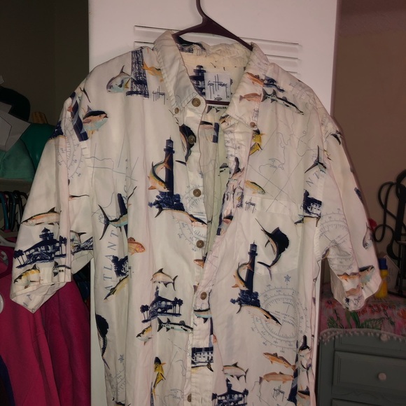 Guy Harvey Other - Guy Harvey XL BLUE WATER marlin fishing shirt